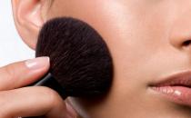 淡斑方法帮助还你白皙光洁肌肤