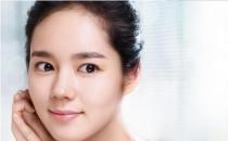 绣眉后颜色不自然如何补救