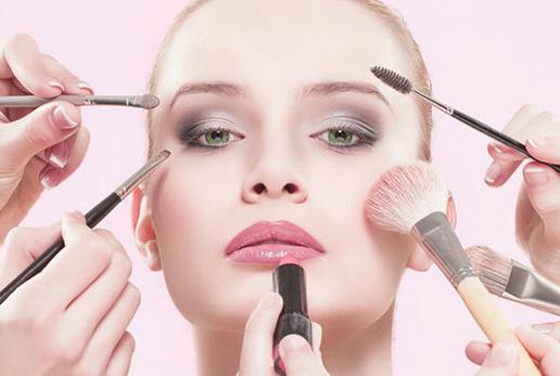 使用化妆品过敏怎么办？