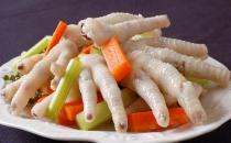 过年在家试试自制泡椒凤爪