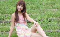 清晨睡前小动作可以有效瘦腰