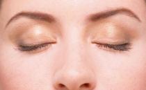 如何避免去除眼袋并发症