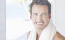 轻松祛黑头 男人面子很重要