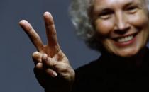 “晒步数”成潮流 老人不该盲目跟从