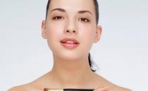 如何快速去青春痘 保持洁白无瑕珍珠肌