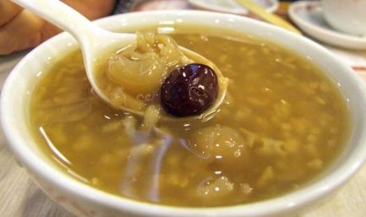 桂圆可补脾安神 桂圆养生食疗食谱推荐