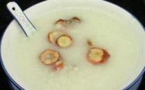 食山楂粥可预防心绞痛
