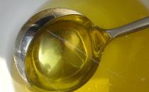 炒菜用什么油比较好？不同油的优缺点对比