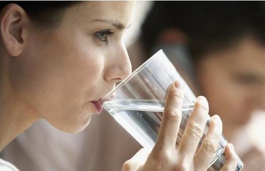 女性保养四秘诀养出水嫩肌