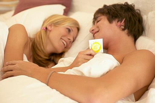 同房时避孕套破裂了该怎么补救