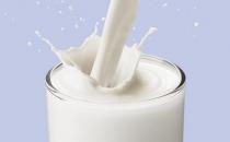 宝宝不适宜喝的7种牛奶