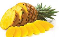 老人吃菠萝好处多 教你如何选菠萝