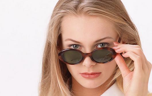 为年轻女人量身制作的健康避孕秘笈