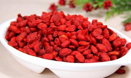 少年白发吃什么好?8种乌发食物推荐