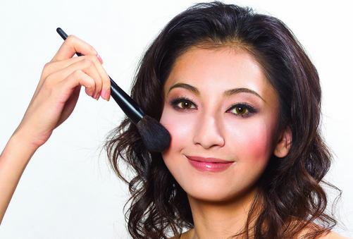 4步救肤方案 夜猫女晚睡也有好肌肤