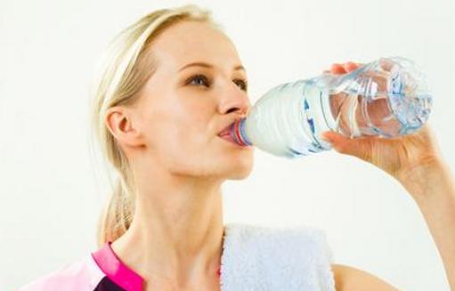 五个小习惯 教你做个水润女人