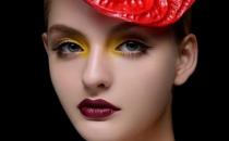 化妆护肤不当脸上会长斑 彩妆引起色素沉着