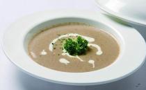 蘑菇奶油汤 为儿童补充维生素D