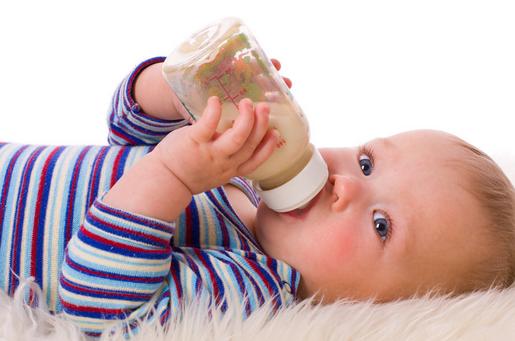 为宝宝选择好牛奶的八大要点