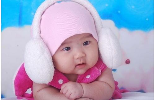 宝宝大便有血丝的原因