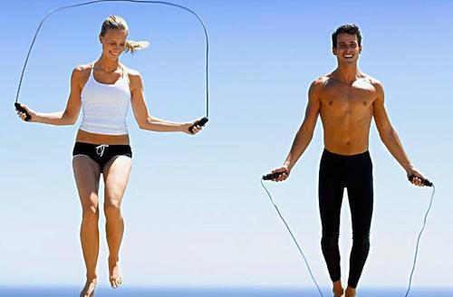 天天跳绳能减肥吗 坚持五项注意正确跳绳减肥快