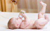 8个小技巧 让宝宝爱上喝水