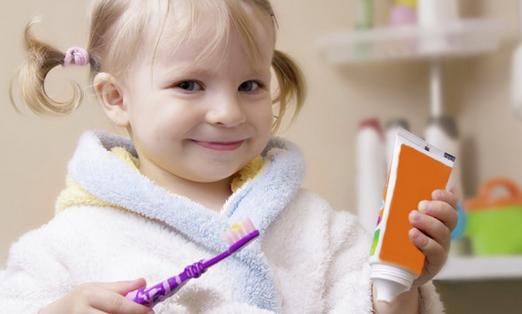 宝宝几岁刷牙最恰当