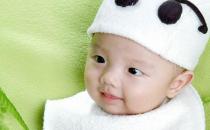 1岁以下宝宝咳嗽感冒 可能是小儿肺炎征兆