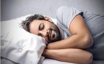 男人每天睡不够6小时易诱发癌症