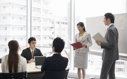 被加薪的十大妙招：绝对服从领导