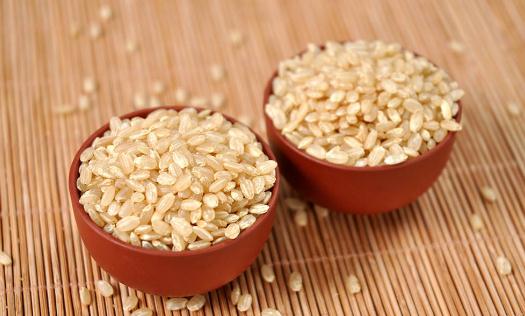 常吃糙米有好处吗？糙米有什么功效？