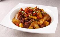 土豆加肉更美味哦！牛肉炖土豆的做法