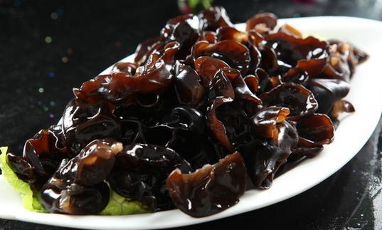木耳有什么功效？木耳的做法