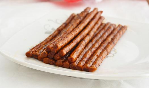 想要健康就不要再吃辣条啦!