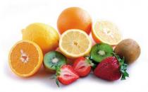 坐月子需要补充哪些营养？