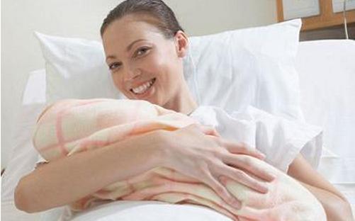 新妈剖宫产后恢复有方法