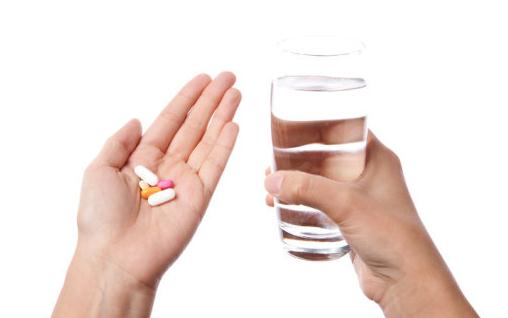 吃药千万不可盲目给自己加量!