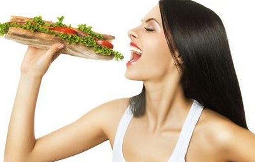 孕妇吃太多也伤腰 6大危险动作易致产后腰痛