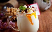 喝酸奶的几个误区：糖尿病患者不能喝酸奶？