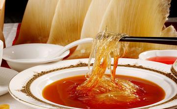 【鱼翅】_鱼翅的营养价值,鱼翅怎么做好吃,鱼翅的做法大全