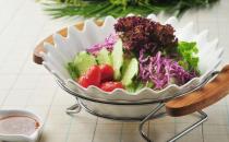 多吃蔬菜肤色更好哦！