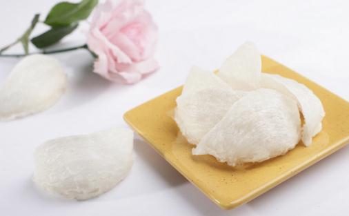 多吃白色食物能养生：荷塘三宝的做法