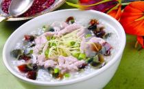 夏季炎热没胃口？教你做好吃的皮蛋瘦肉粥