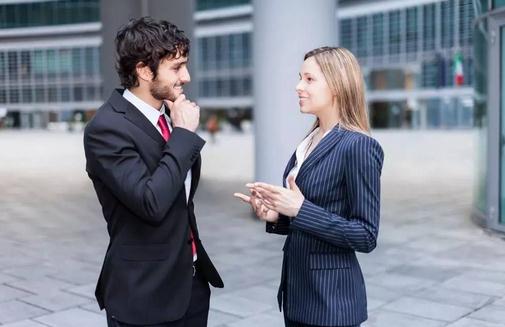 这样打招呼给你留好印象