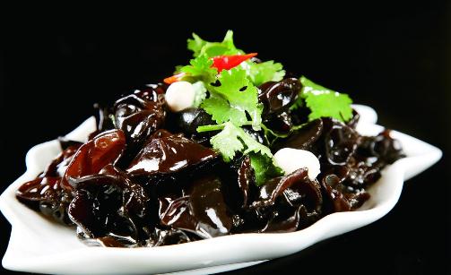 挑选好木耳的诀窍