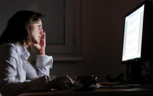 熬夜时不能吃什么食物?