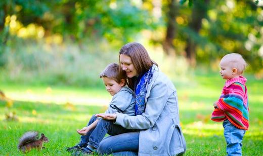 父母如何帮助孩子克服害羞?