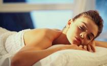 女人睡觉牢记5点不再衰老