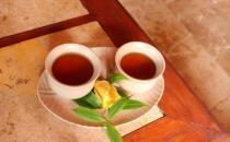 冬季饭后喝姜茶帮你预防妇科病