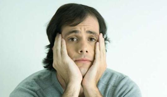 “家庭主夫”心理压力大